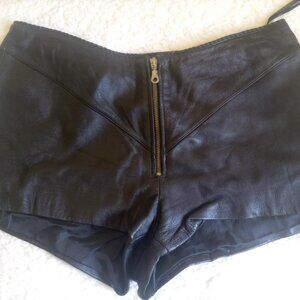 First Genuine Leather Zip-up Shorts Sz 12